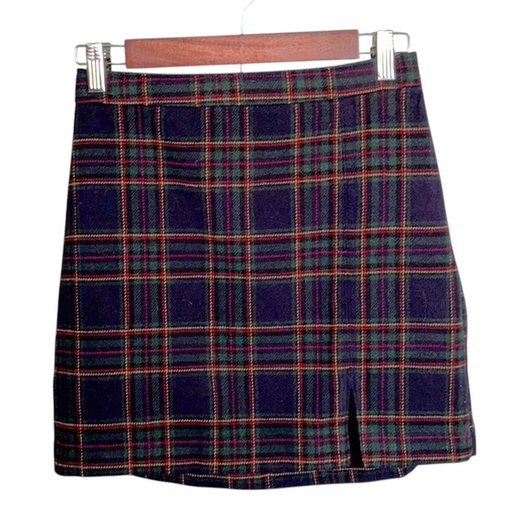 Hollister Dresses & Skirts - Hollister Ultra High Rise Navy Preppy Plaid Mini Skirt Size Small